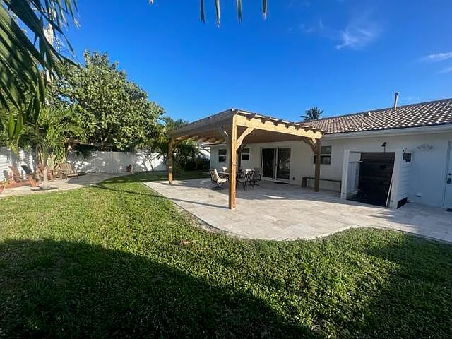 1260 Manor Dr — Photo 25