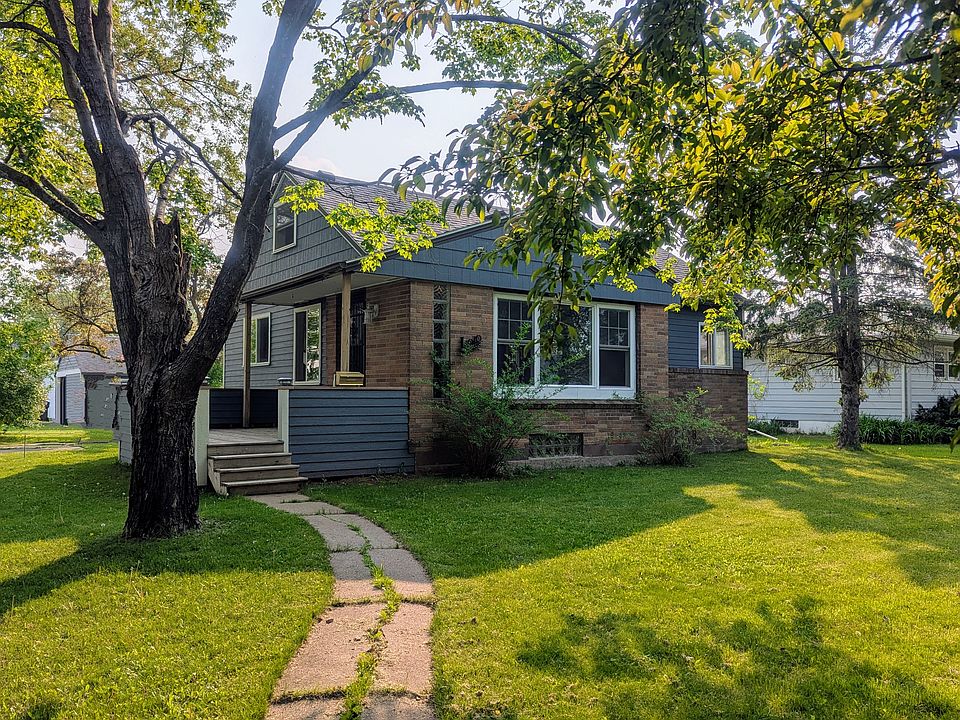 Exterior front with privacy deck