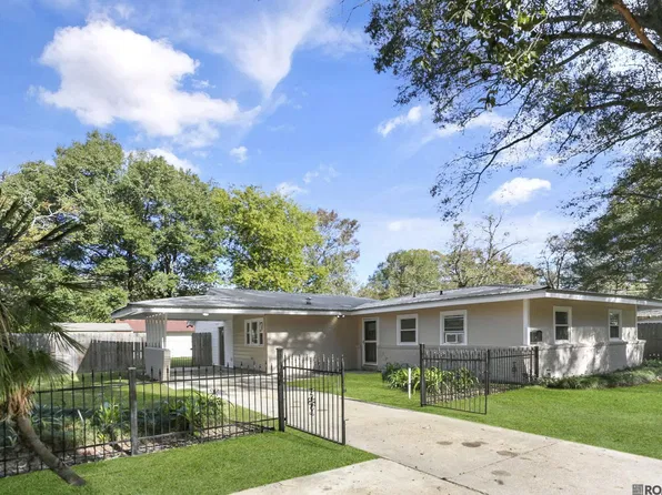 3321 Van Buren St, Baker, LA 70714