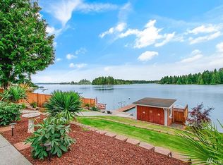 4912 N Island Dr E, Bonney Lake, WA 98391