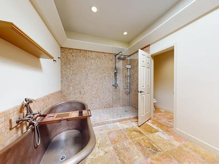 8100 E Camelback Rd #39 — Photo 23