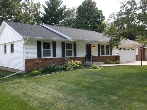 446 E Thompson St, Princeton, IL 61356