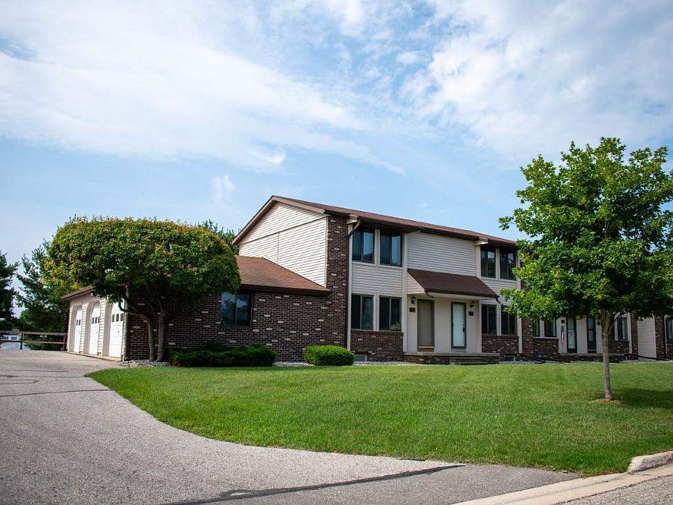 815 Hayner Dr, Petoskey, MI 49770 Zillow