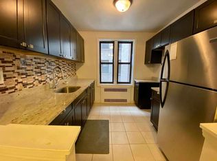 6584 Booth St #21, Rego Park, NY 11374