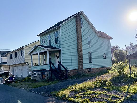 2nd image of 616 N 9th St