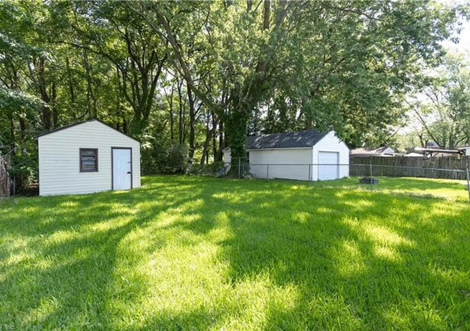 3 Bdr 1bth Fully Renovated — Photo 3