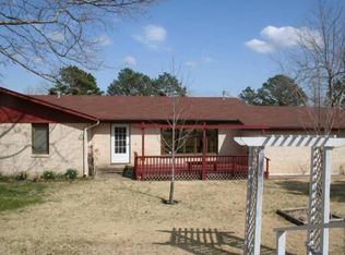867 Weaver Rd, Clinton, AR 72031