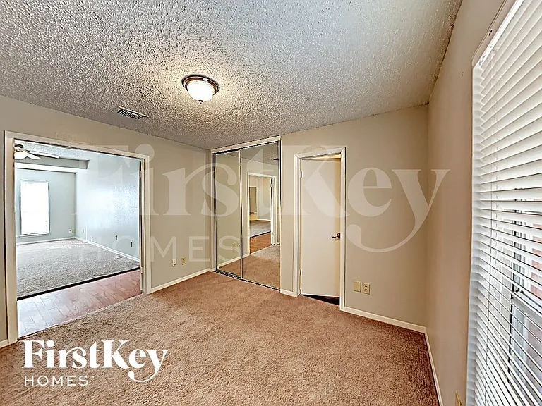 9311 Wallingham Dr — Photo 12