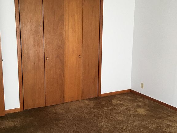 5th image of 2403 Creole St