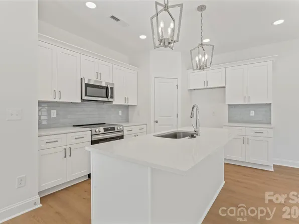 757 Mockingbird Rd #4, Albemarle, NC 28001