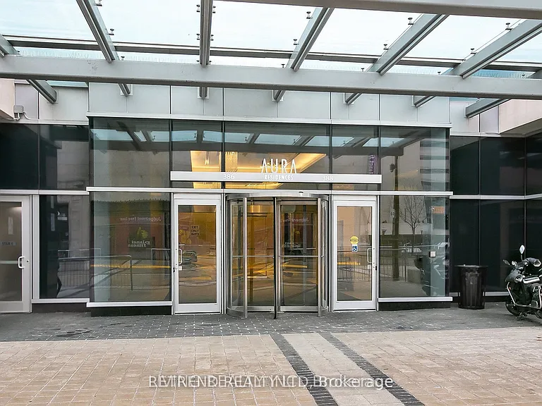 388 Yonge St #6505 — Photo 22