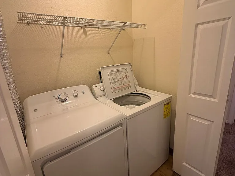 3002 W Elizabeth St #22C — Photo 15