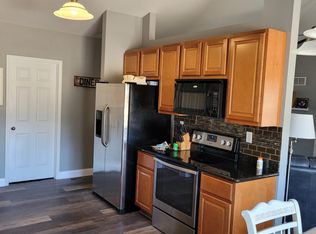 1646 Vine School Rd, Herculaneum, MO 63048