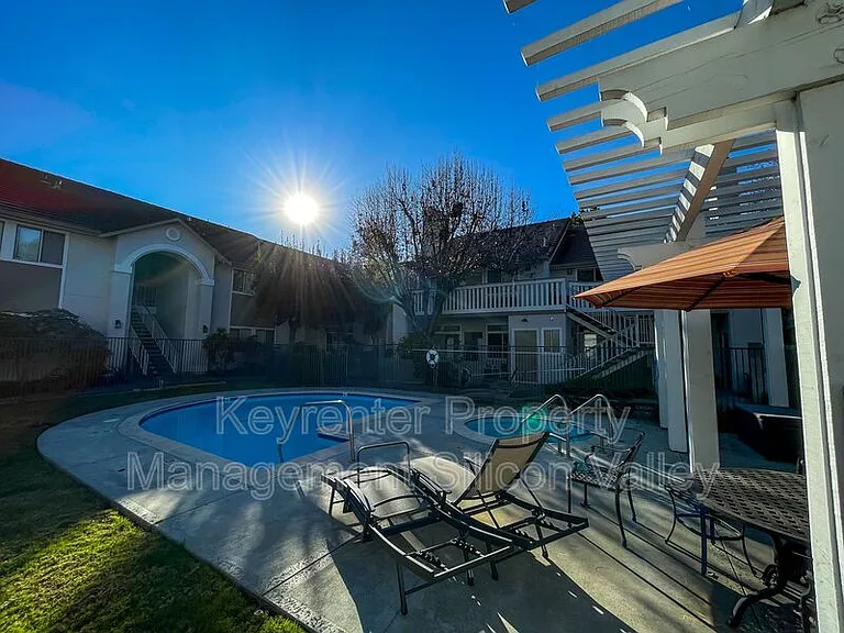 2968 Moorpark Ave #2 — Photo 26
