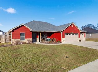 14830 Larry Ln, Hallsville, MO 65255
