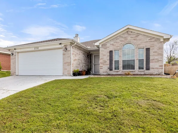 2733 Brea Canyon Rd, Fort Worth, TX 76108