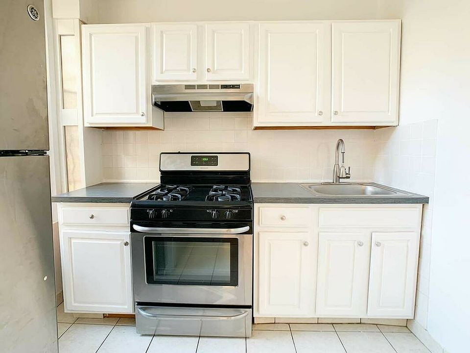 1st image of 25-21 31st Ave #C55