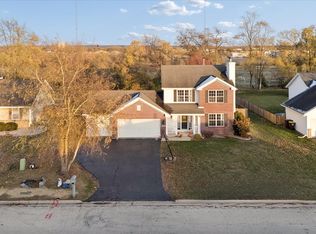 549 Bayfield Rd, Rockton, IL 61072