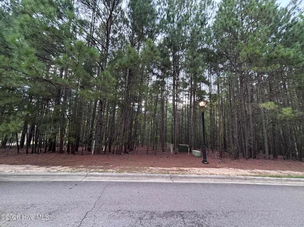 23 Middlebury Road, Pinehurst, NC 28374