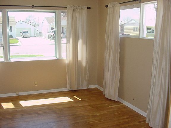 3rd image of 1319 Concord Dr