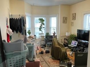 77 Bonair St #L-2, Somerville, MA 02145