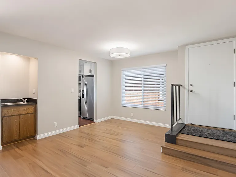 4635 Maytime Ln — Photo 11