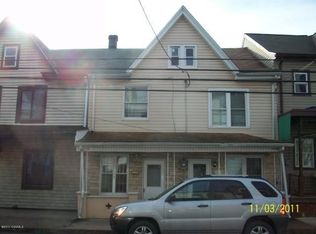 140 W Girard St, Mount Carmel, PA 17851