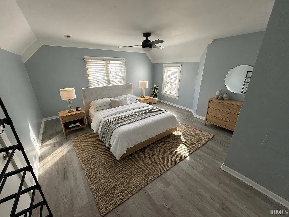 2 bed, 1.5 bath, 1184 sqft, $1,100 — Photo 2