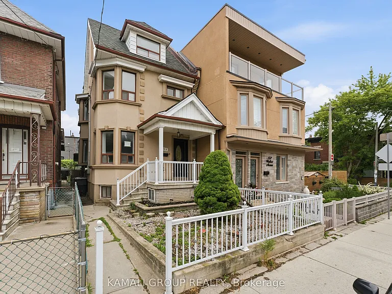 154 Wallace Ave #MAIN UPPER — Photo 26