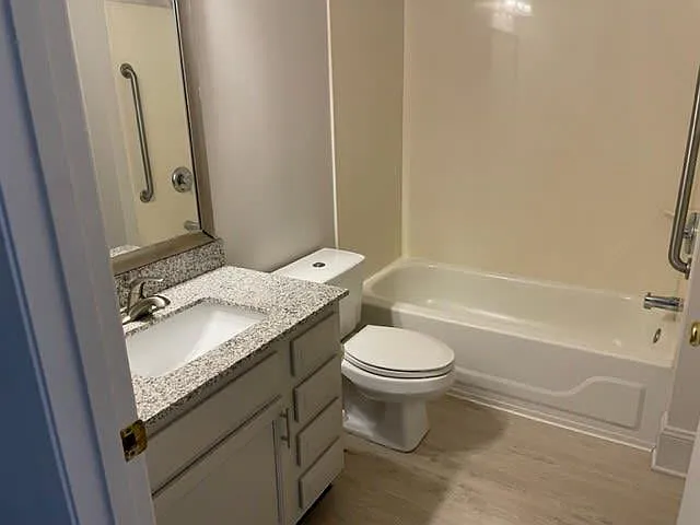 703 N Shore Dr — Photo 18