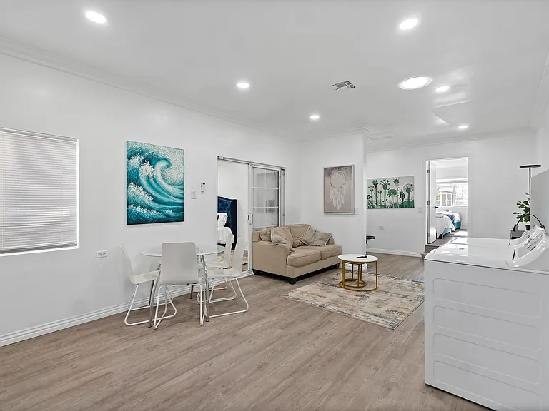 1832 S White Ave #B — Photo 8
