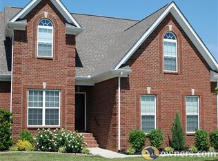 3330 Shady Forest Dr, Murfreesboro, TN 37128