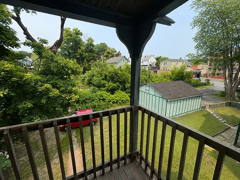 26 Elizabeth St #3 — Photo 8