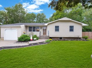 146 Oak St, Medford, NY 11763