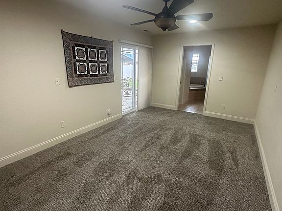 5th image of 1340 Johnson Ln Unit B
