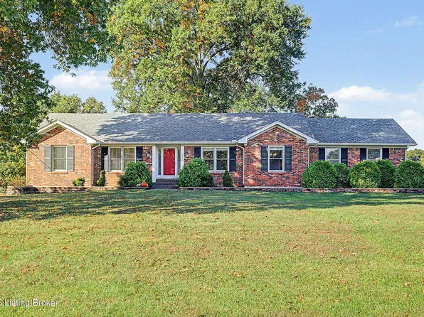 2205 Outer Circle Dr, Crestwood, KY 40014