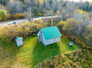 795 Diamond Pond Rd, Stewartstown, NH 03576