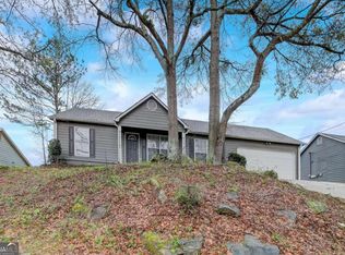 3125 Brook Hollow Dr, Rex, GA 30273