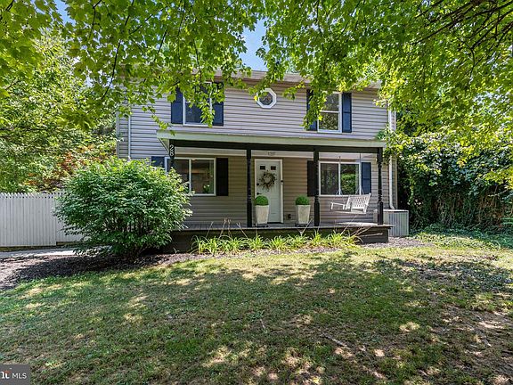 3rd image of 28 Benson Dr