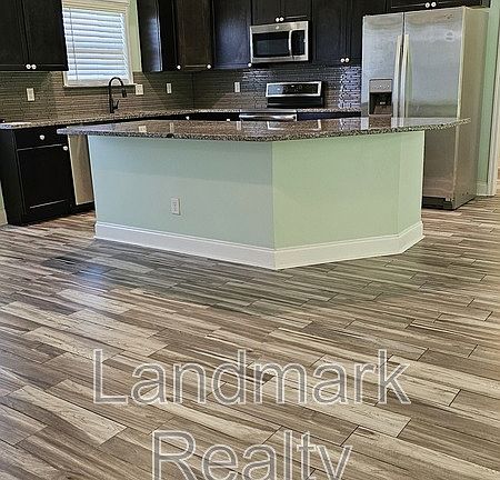 3rd image of 304 Durgin Dr