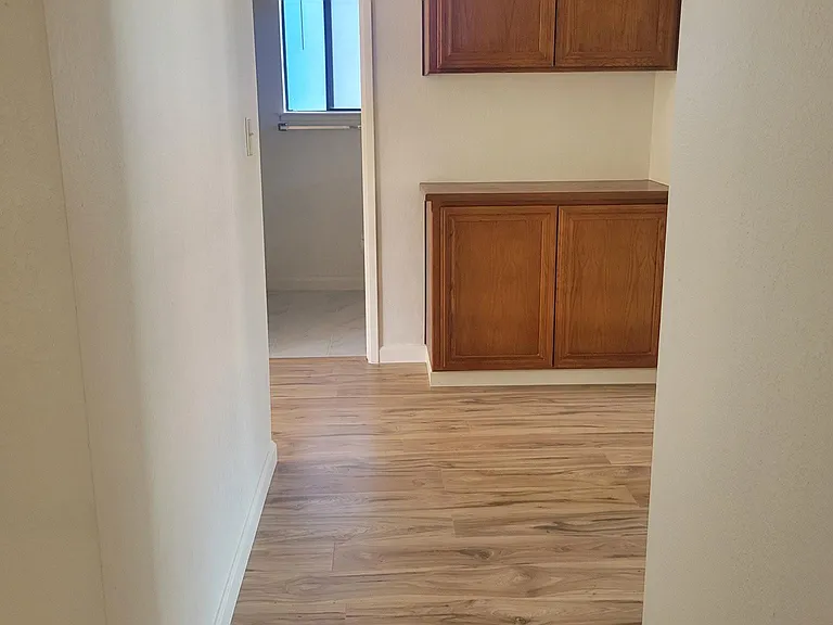2224 Emerald Hills Cir — Photo 22
