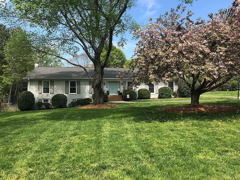 1st image of 7112 Carosan Ln