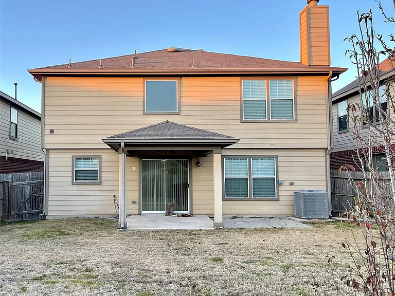 21439 Veneto Hills Ct — Photo 23