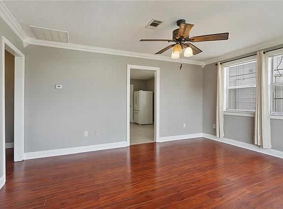 5th image of 5006 Touro St