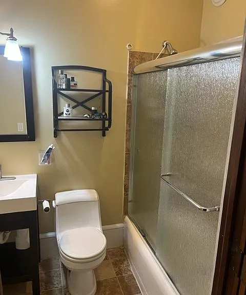 2717 Girard Ave S #102 — Photo 19