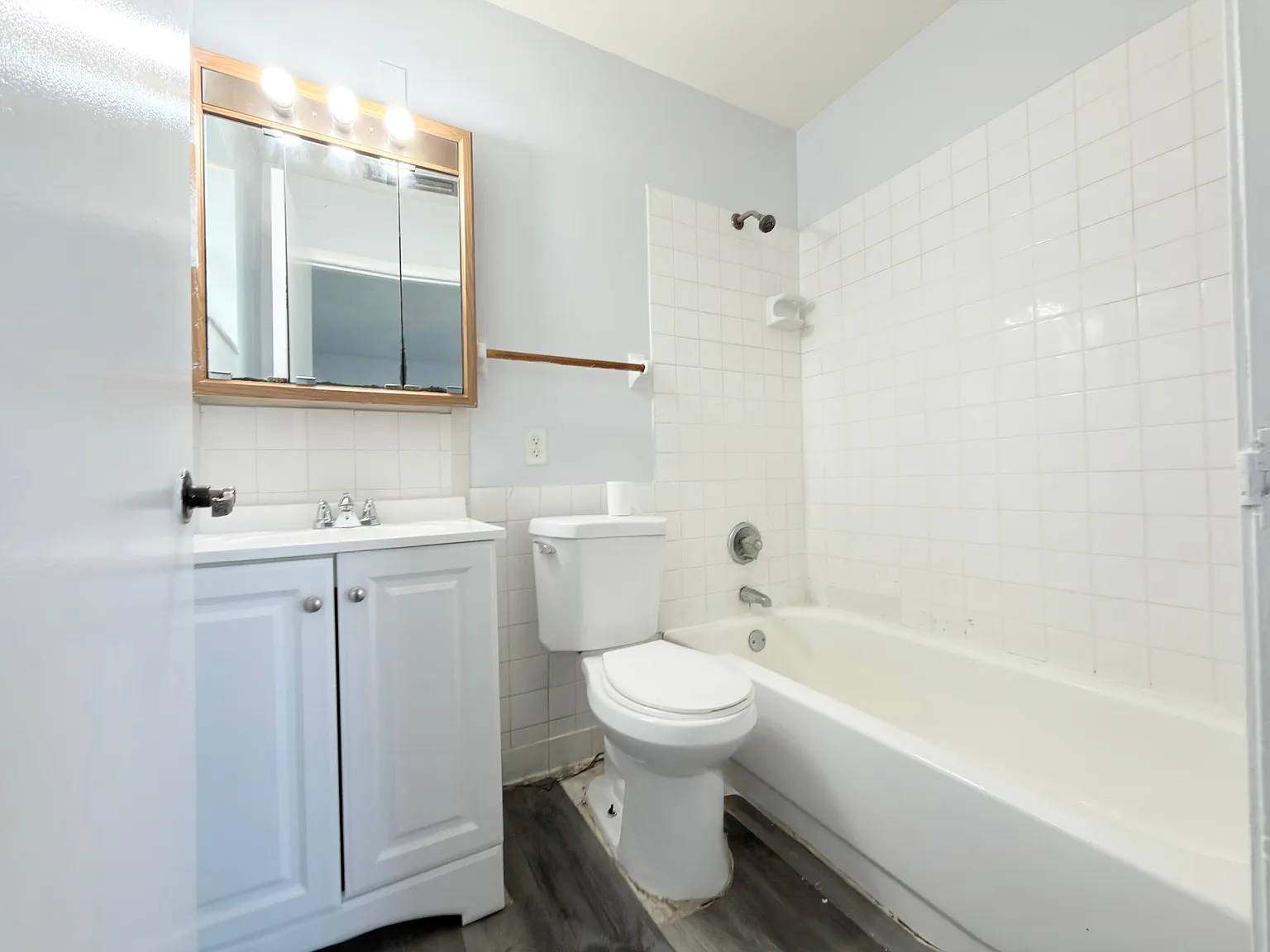 2 bed, 2.0 bath, 900 sqft, $2,100 — Photo 4