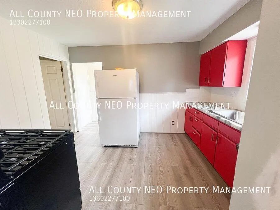 Tours Now Available! Charming And Efficient 2-Bedroom, 1-Bath Single-Family Home In Firestone Park! — Photo 4