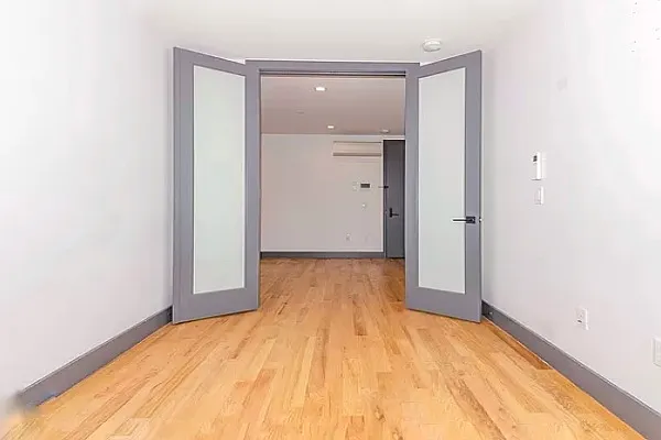 Rented by Sunshine Management Group, LLC | media 7