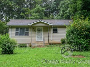 303 Salem Dr NE, Huntsville, AL 35811