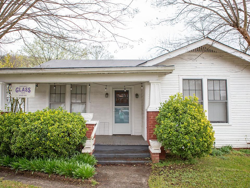 1st image of 2812 Noah St